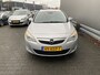 Opel Astra Sports Tourer 1.4 Turbo Cosmo Clima, Half Leder, CC, Schuif/Kantel, LM, Afn.Trekh, nw. APK – Inruil Mogelijk –