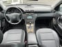 Mercedes-Benz C-klasse 180 K. Avantgarde Airco Navi Trekhaak 1e eigenaar Nieuwstaat