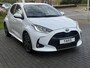 Toyota Yaris 1.5 Hybrid Dynamic Plus | Stoelverwarming, 16 inch, LED, Apple CarPlay/Android Auto, Parkeercamera, Keyless