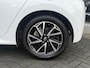 Toyota Yaris 1.5 Hybrid Dynamic Plus | Stoelverwarming, 16 inch, LED, Apple CarPlay/Android Auto, Parkeercamera, Keyless