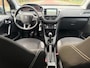 Peugeot 208 1.2 VTi Style / Navi / PDC / 5-drs