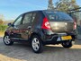 Dacia Sandero 1.2 Lauréate AIRCO EL.RAMEN STUURBEKR. APK 01-2027 BOEKJES