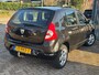 Dacia Sandero 1.2 Lauréate AIRCO EL.RAMEN STUURBEKR. APK 01-2027 BOEKJES