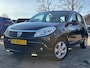 Dacia Sandero 1.2 Lauréate AIRCO EL.RAMEN STUURBEKR. APK 01-2027 BOEKJES