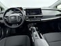 Toyota Prius 2.0 Plug-in Executive | Navigatie | Stoel-/stuurverwarming |  19 inch | Dodehoek detectie | Digitale binnenspiegel | Keyless