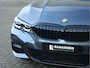 BMW 3-Serie 330e M Sport HiFi / 19 inch / M-Sport remmen / Leder /