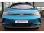 Volkswagen ID.4 Limited Edition Inclusief €2000,- inruilvoordeel | 'App-Connect' draadloze smartphone integratie | Achterbank in ongelijke delen neerklapbaar incl. middenarmsteun en doorlaadmogelijkheid | Afstandscontrolesysteem (Front Assist), met voetgangers- en fietsersherkenning