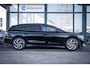 Volkswagen ID.7 Tourer Pro Limited Edition Inclusief €2000,- inruilvoordeel | Trekhaak | Achterbank in ongelijke delen neerklapbaar incl. middenarmsteun en doorlaadmogelijkheid | Afstandscontrolesysteem (Front Assist), met voetgangers- en fietsersherkenning | Airconditioning automatisch, 2-zone (Climatronic)