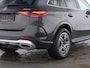 Mercedes-Benz GLC 300 e 4MATIC AMG Plug-In Hybride Edition AMG | Trekhaak | Panorama Schuif-Kanteldak | Rijassistentiepakket plus | AC en DC Laden | Stuur en Stoelverwarming. Inclusief 24 maanden MB Certified garantie voor Europa.