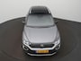 Volkswagen T-Roc 1.5 TSI Sport Navigatie - LED - Camera - Stoelverwarming - ACC