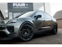 Porsche Macan 4 Aventurine Green 100 kWh Pano - Passenger Display - BTW-auto