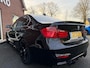 BMW 3-Serie 320i EDE High Exec LEER / STOELVERW. / SPORTSTOELEN / CARPLAY /