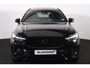 Volvo XC60 T6 Recharge AWD Plus Black Edition - Luchtvering - Panorama/schuifdak - IntelliSafe Assist & Surround - 360º Camera - Bowers & Wilkins audio - Adaptieve LED koplampen - Verwarmde voorstoelen, stuur & achterbank - Parkeersensoren voor & achter - Elektr. bedienb. voorstoelen met geheugen - Draadloze tel. lader - Extra getint glas - Elektr. inklapbare trekhaak - 21' LMV