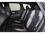 Volvo XC60 T6 Recharge AWD Plus Black Edition - Luchtvering - Panorama/schuifdak - IntelliSafe Assist & Surround - 360º Camera - Bowers & Wilkins audio - Adaptieve LED koplampen - Verwarmde voorstoelen, stuur & achterbank - Parkeersensoren voor & achter - Elektr. bedienb. voorstoelen met geheugen - Draadloze tel. lader - Extra getint glas - Elektr. inklapbare trekhaak - 21' LMV