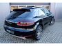 Porsche Macan 3.6 Turbo Burmester /Apple Carplay/ Luchtvering / Stoelventilatie / Adaptieve Cruise / Dealer onderhouden