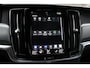 Volvo V90 T4 Momentum | Panoramadak | Parkeerverwarming | Lederen Bekleding | Navigatie | Verwarmbare Voor- en Achterstoelen | Apple Carplay/ Android | Adaptieve Bochtverlichting | Parkeercamera