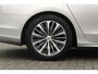 Volvo V90 T4 Automaat Momentum | Panoramadak | Parkeerverwarming | Lederen Bekleding | Navigatie | Verwarmbare Voor- en Achterstoelen | Apple Carplay/ Android | Adaptieve Bochtverlichting | Parkeercamera