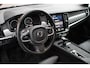 Volvo V90 T4 Momentum | Panoramadak | Parkeerverwarming | Lederen Bekleding | Navigatie | Verwarmbare Voor- en Achterstoelen | Apple Carplay/ Android | Adaptieve Bochtverlichting | Parkeercamera