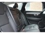 Volvo V90 T4 Automaat Momentum | Panoramadak | Parkeerverwarming | Lederen Bekleding | Navigatie | Verwarmbare Voor- en Achterstoelen | Apple Carplay/ Android | Adaptieve Bochtverlichting | Parkeercamera