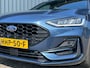 Ford Focus Wagon ST-Line Hybrid 125pk I Automaat I Sync 4 I Camera I Apple Carplay/Android Auto I Parkeersensoren Voor en Achter