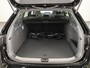 Skoda Superb Combi Sportline Business PHEV 1.5 TSI 204 pk 6 versn. DSG | Panoramadak, elektrisch bedienbaar | Trekhaak, wegklapbaar | Travel Assist Plus Sportline | Dynamic Chassis Control Pakket | CANTON Soundsystem | Lichtmetalen velgen 19 inch Aniara Aero zilver