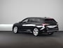 Skoda Superb Combi Sportline Business PHEV 1.5 TSI 204 pk 6 versn. DSG | Panoramadak, elektrisch bedienbaar | Trekhaak, wegklapbaar | Travel Assist Plus Sportline | Dynamic Chassis Control Pakket | CANTON Soundsystem | Lichtmetalen velgen 19 inch Aniara Aero zilver