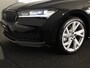 Skoda Superb Combi Sportline Business PHEV 1.5 TSI 204 pk 6 versn. DSG | Panoramadak, elektrisch bedienbaar | Trekhaak, wegklapbaar | Travel Assist Plus Sportline | Dynamic Chassis Control Pakket | CANTON Soundsystem | Lichtmetalen velgen 19 inch Aniara Aero zilver