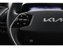 Kia Niro EV Light 64.8 kWh - SOH 99,4% - Achteruitrijcamera - Navigatie - Climate Control - Adaptive Cruise Control - Fabrieksgarantie tot 04-2032