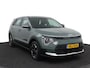 Kia Niro EV Light 64.8 kWh - Achteruitrijcamera - Navigatie - Climate Control - Adaptive Cruise Control - Fabrieksgarantie tot 04-2032