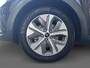 Kia Niro EV e-Niro DynamicPlusLine 64 kWh | Stoel en stuurverwarming | Schuifdak | Navigatie | Camera | Parkeersensoren voor en achter | Adaptieve cruise control |