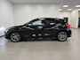Ford Focus 1.0 EcoB. 125PK / Hybrid ST-LINE X / HEAD-UP / STOEL-STUURVERW. / TREKH. / CAMERA /