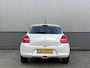 Suzuki Swift 1.2 DualJet 90pk Smart Hybrid Stijl | Navigatie | All-Season Banden | Stoelverwarming | Camera | Keyless Entry |