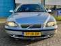 Volvo V70 2.4 Comfort Line * 7 PERSOONS * NAP * TREKHAAK *