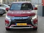 Mitsubishi Outlander 2.4 PHEV Intense+ | Beige leder | Trekhaak afneembaar | Adaptieve Cruise Control | Dealeronderhouden | FABRIEKSGARANTIE TOT 11-2027!