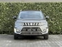 Suzuki Vitara 1.4 Boosterjet Style Smart Hybrid, NIEUW MODEL, PANORAMADAK, LEDER/ALCANTARA, NAVI, ADAPT-CRUISE, CAMERA, DODEHOEK, KEYLESS, CLIMATE CONTROL, STOELVERWARMING, PDC, DAB, LED, TREKHAAK, LICHTMETAAL 17"
