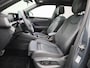 Volkswagen Tayron 1.5 eHybrid R-Line Edition 272 PK | Panoramadak | Lederen Bekleding | Stoelverwarming Voor & Achter | Head-Updisplay | 360 Camera | Black Style