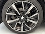 Peugeot 208 1.2 GT 100pk | Navigatie | Climate Control | Cruise Control | Camera | 17"LMV | Stoelverwarming | Apple Carplay/Android Auto | Sfeerverlichting |