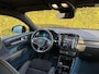 Volvo C40 Recharge Twin Intro Edition 78 kWh | Panoramadak | Harman/Kardon | Stoel & Stuur Verwarming | Trekhaak | 360 Camera |