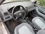 Skoda Fabia 1.4 Comfort | Elekt. Ramen | LMV | Trekhaak | Radio / CD | Nieuwe APK!