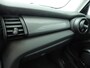 MINI Cooper 3-deurs Automaat / Navigatie / PDC / Cruise / Key-less / Alu wielen black