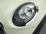 MINI Cooper 3-deurs Automaat / Navigatie / PDC / Cruise / Key-less / Alu wielen black