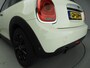 MINI Cooper 3-deurs Automaat / Navigatie / PDC / Cruise / Key-less / Alu wielen black
