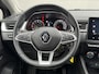 Renault Captur 1.0 TCe 100 Zen / Navigatie / Cruise control / Trekhaak (1200kg) / Dealer onderhouden / Elektrische ramen voor en achter /  Parkeersensoren  voor en achter / achteruitrij camera