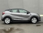 Renault Captur 1.0 TCe 100 Zen / Navigatie / Cruise control / Trekhaak (1200kg) / Dealer onderhouden / Elektrische ramen voor en achter /  Parkeersensoren  voor en achter / achteruitrij camera