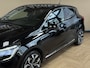 Renault Clio 1.3 TCe 130pk Aut | intens | Groot Navi | 17" | Stoelverwarming | Carplay | Cruise Control | 100% Dealer onderhouden!