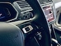 Volkswagen Tiguan 1.5 TSI ACT Highline R-Line Virtual cockpit