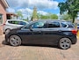 BMW 2-Serie Active Tourer 218i Executive Edition M-pakket. Dealer onderhouden! O.a. pano, nav, camera, stoelverw, leder, etc!