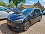 BMW 2-Serie Active Tourer 218i Executive Edition M-pakket. Dealer onderhouden! O.a. pano, nav, camera, stoelverw, leder, etc!