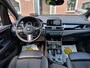 BMW 2-Serie Active Tourer 218i Executive Edition M-pakket. Dealer onderhouden! O.a. pano, nav, camera, stoelverw, leder, etc!