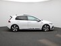 Volkswagen Golf 2.0 TSI GTI Clubsport 301 PK| Panoramadak | LED Matrix | Head-Up-Display | Stoelverwarming | Navigatie | Stuurwielverwarming | Achteruitrijcamera | Apple Carplay Draadloos